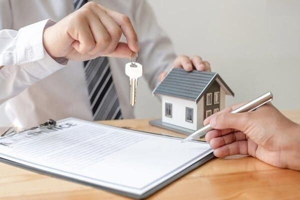 ۱۰. فریب ظاهر را نخورید؛ ویلاهای لوکس اما بی‌مجوز
